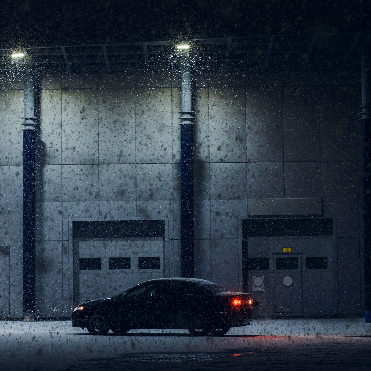 innbrotakerfi frá Securitas bíll fyrir utan iðnaðarhúsnæði