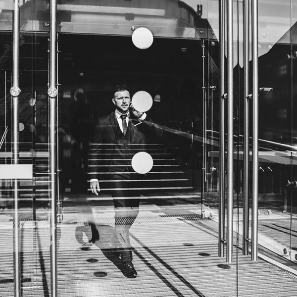 Adgangsstyringar-Securitas-anddyri-bw-800